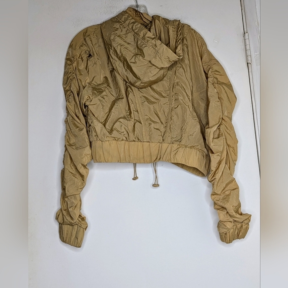 POPFLEX • Whimsical Breeze Windbreaker in Desert Sand NWT - Picture 4 of 7